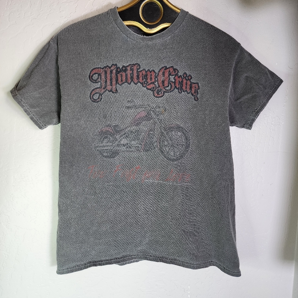 The Vinyl Icons Motley‎ Crue Too Fast For Love Band Tee Distressed Size Small